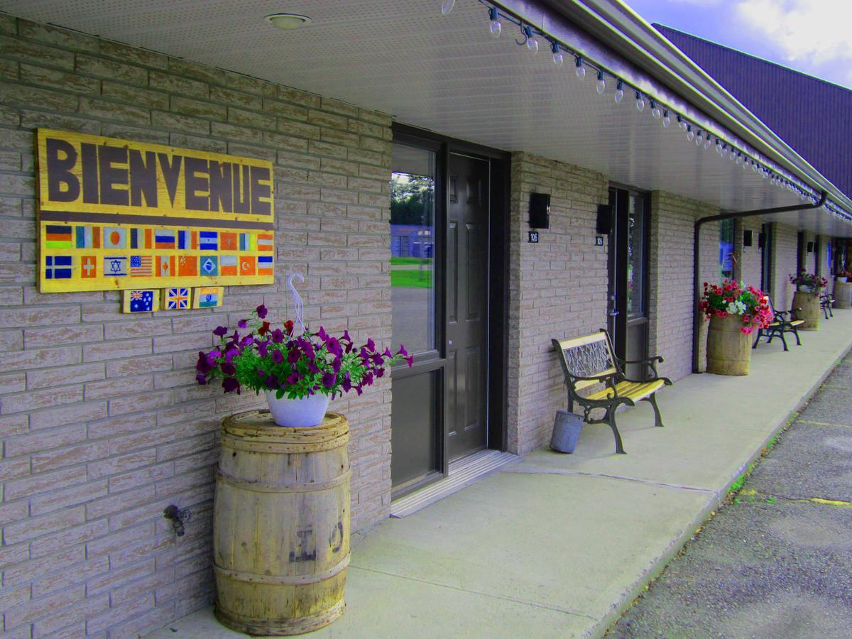 Motel Alexandrin Saint-Georges Esterno foto