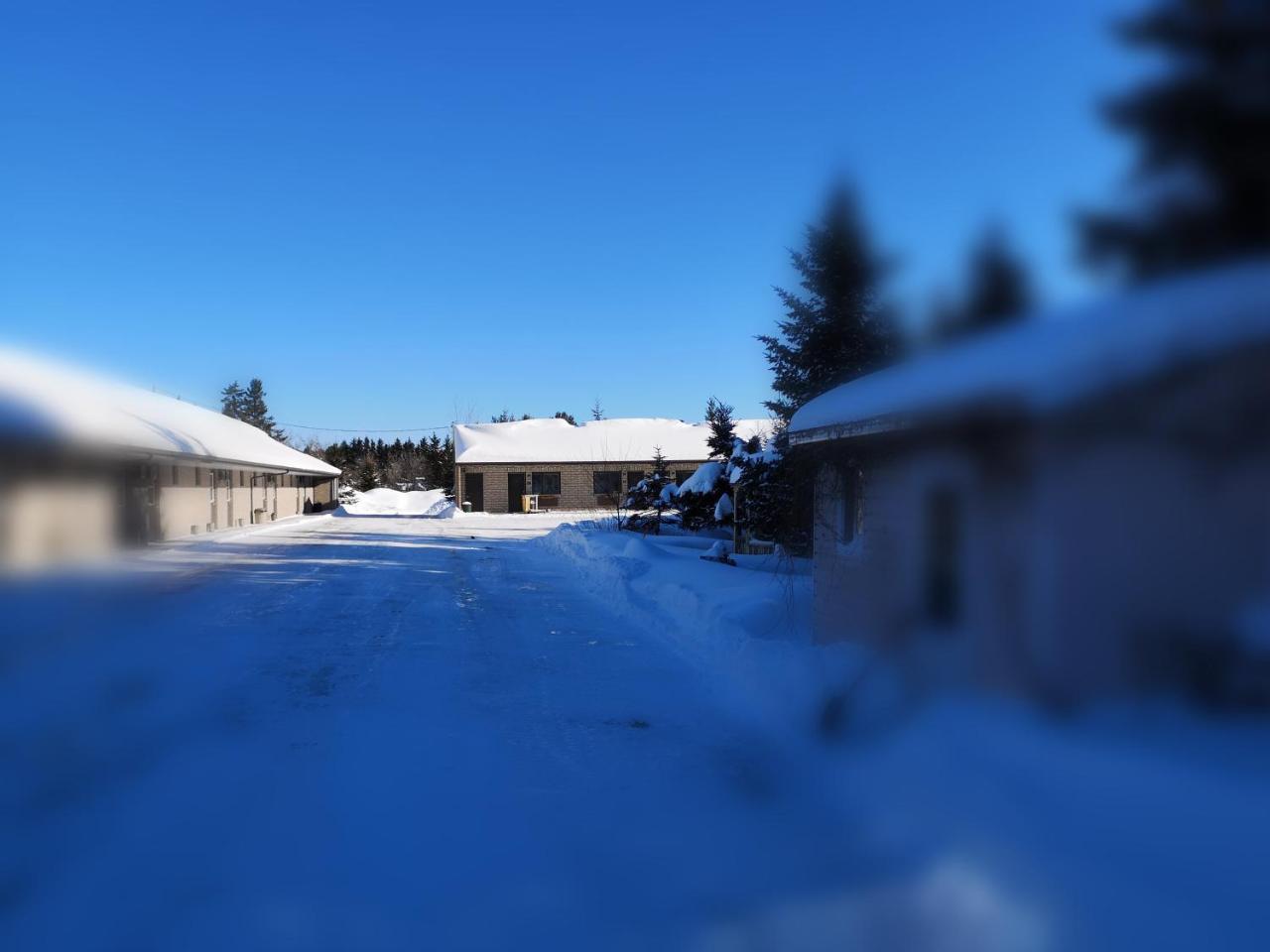 Motel Alexandrin Saint-Georges Esterno foto