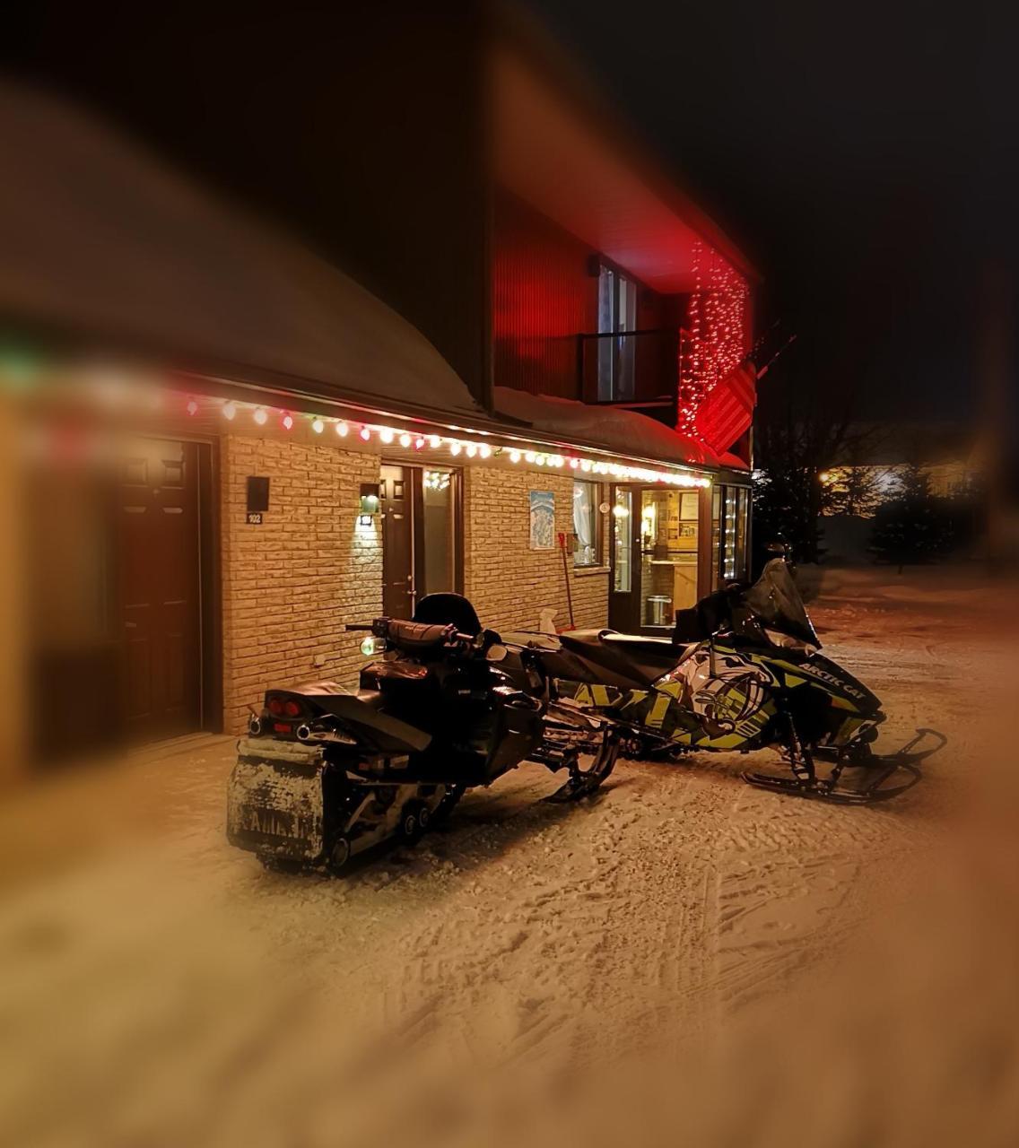 Motel Alexandrin Saint-Georges Esterno foto